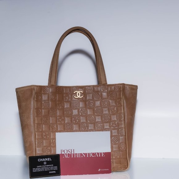 Chanel Tote Bag - Authentic - Picture 6 of 12